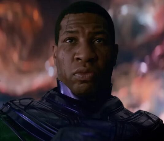 Jonathan Majors viré du MCU après avoir été jugé coupable de violences conjugales Jonathan Majors, jugé coupable de violences conjugales, viré de chez Marvel