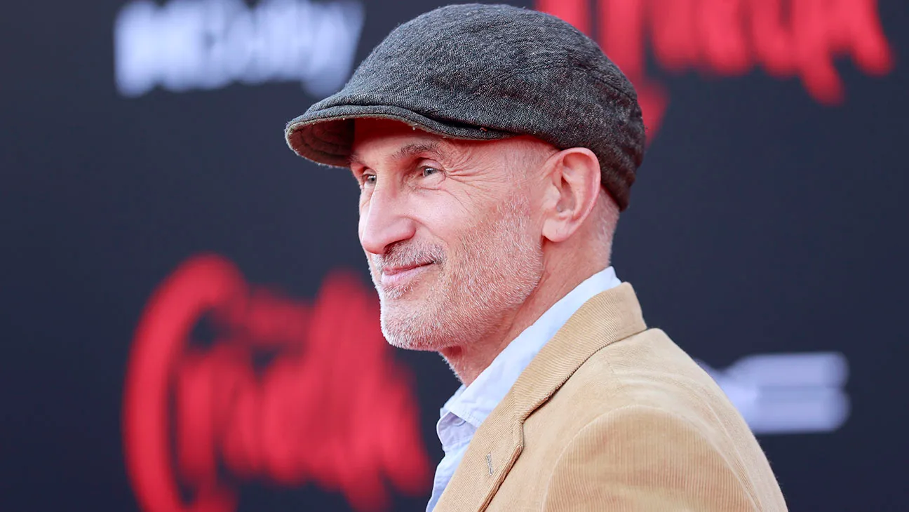 Craig Gillespie pourrait réaliser le prochain film Supergirl: Woman of Tomorrow