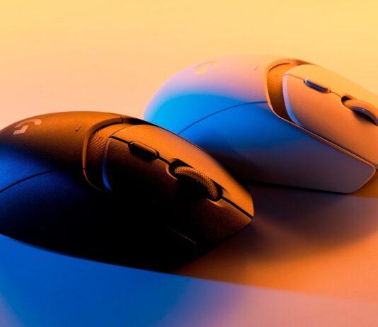 Logitech annonce son nouveau modèle de souris gaming G309 Lightspeed Logitech dévoilent leur nouvelle souris G309 Lightspeed en noir ou en blanc