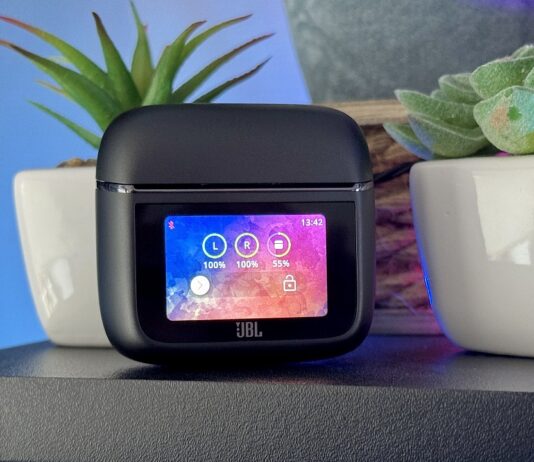TEST – JBL Tour Pro 3 Les écouteurs sans fil JBL Pro Tour 3 sont parmi les plus avancés du marché.