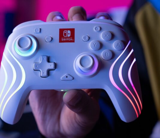 TEST – Manette sans-fil PDP Afterglow Wave La nouvelle manette PDP Afterglow Wave est très design et est une belle alternative sur Nintendo Switch