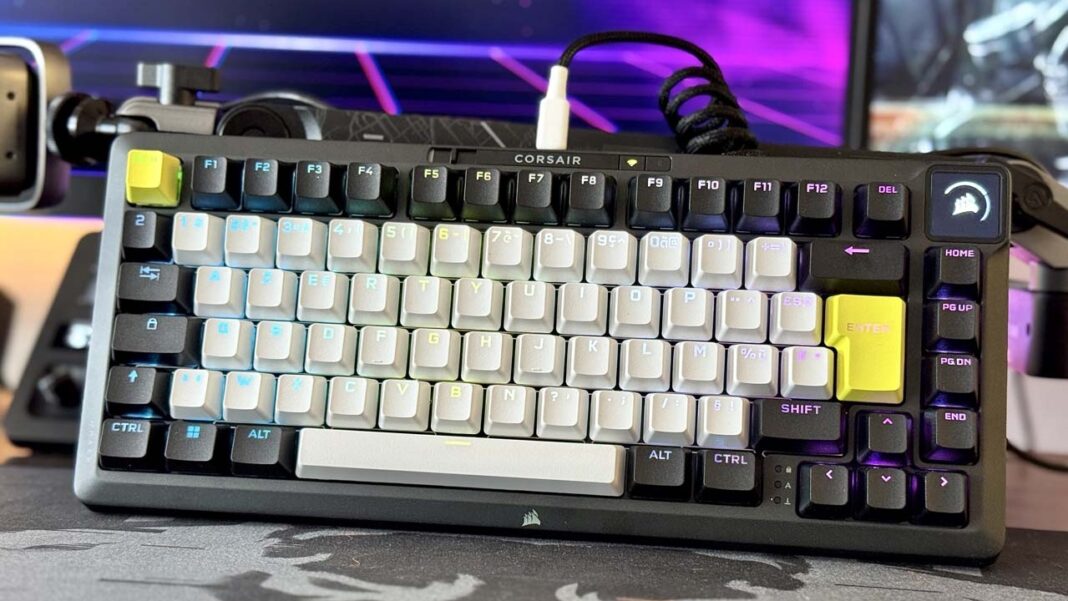 Visuel global du clavier Corsair MAKR 75 de face