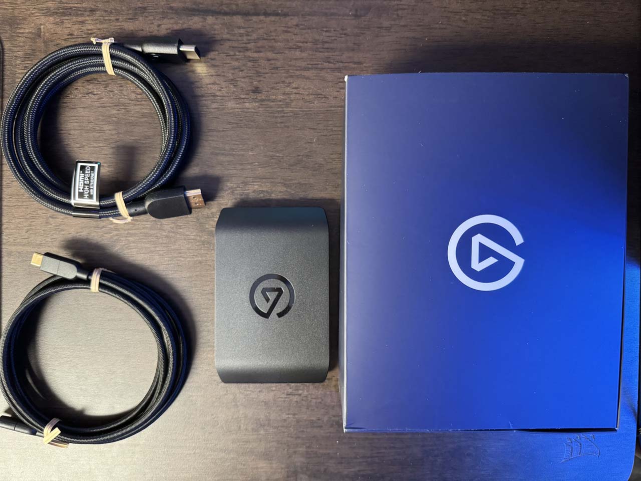 Contenu de la boite de la carte de capture Elgato 4K S