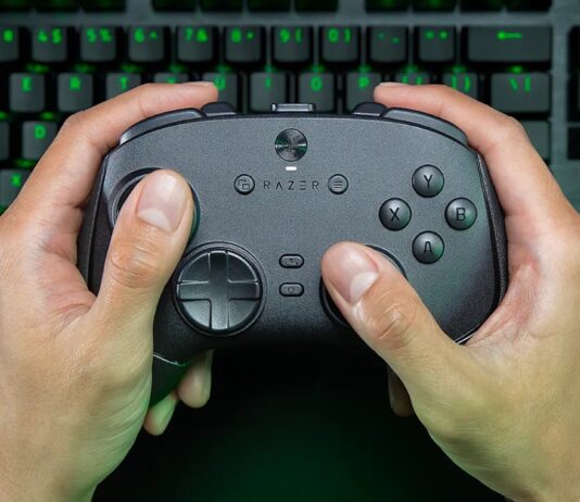 Razer mise sur l’esport PC avec sa manette Wolverine V3 Pro 8K sans fil