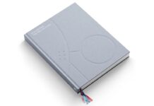 PlayStation fête ses 30 ans avec un livre d’art et des sneakers Reebok