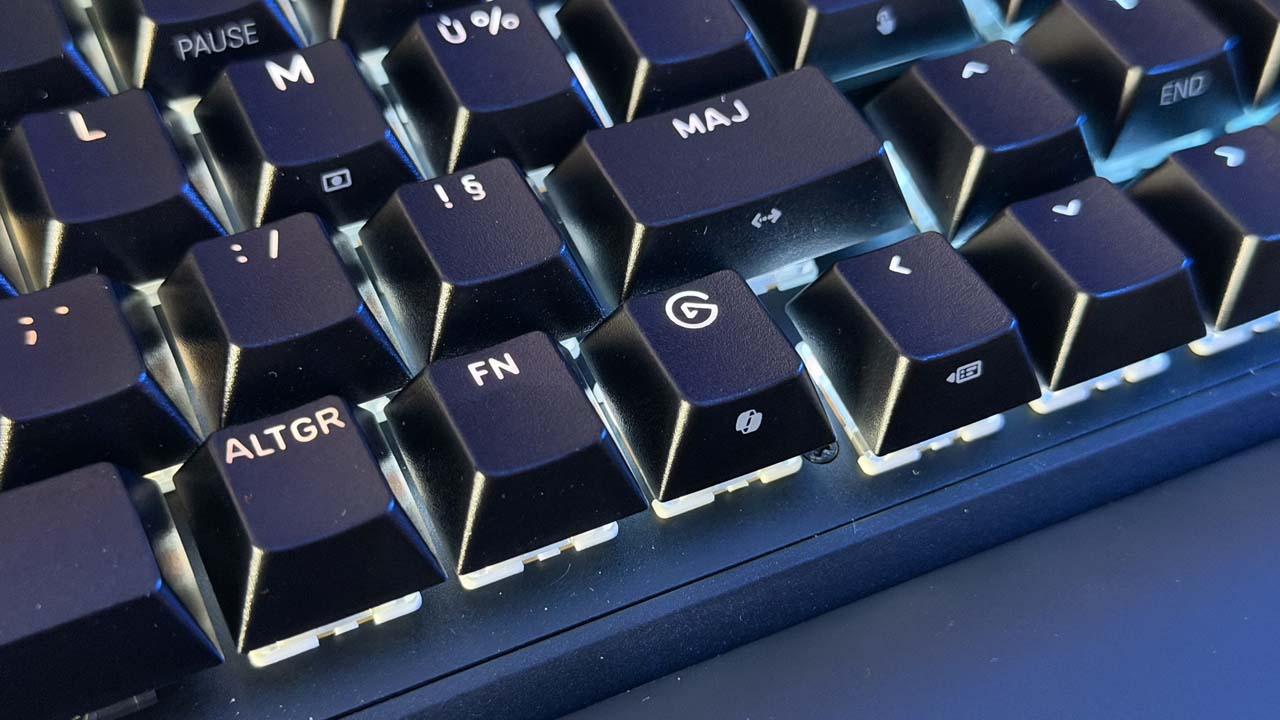 La touche Elgato dédiée, permettant d'enclencher le Stream Deck virtuel